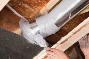 sealant-being-applied-to-ductwork